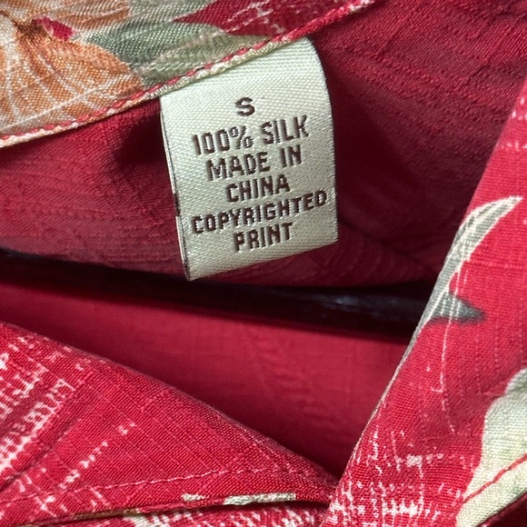 Tommy Bahama 100% Silk Button Up Hawaiian Shirt Short Sleeve - Picture 7 of 7
